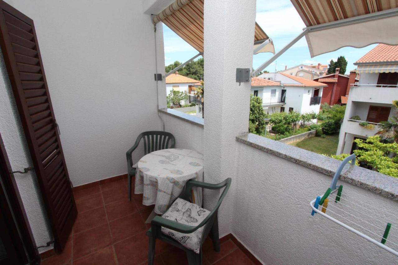 Rooms And Apartments Dino Rovinj Exterior photo